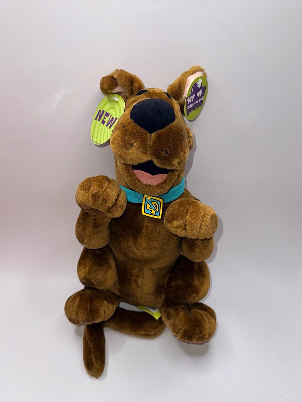 NWT Retro Scooby Doo Plush Scaredy Cat Talking 2001 #27409 Tested Works